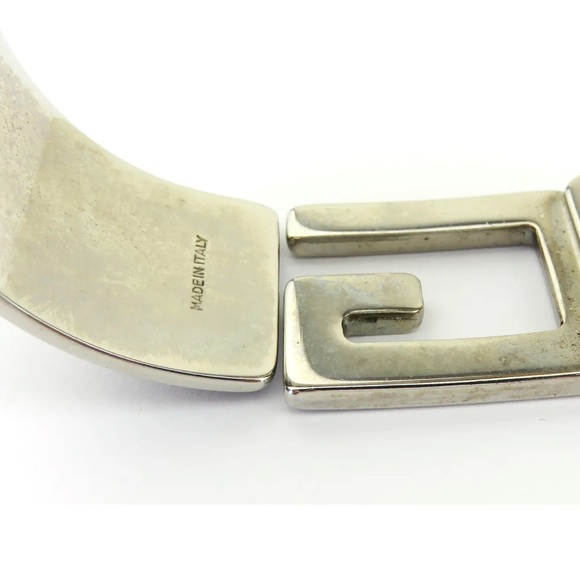 Gucci Italian Luxury Bracelet - Picture 4 of 4